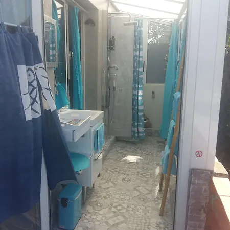 La D'isa Oda ve Kahvaltı 4*